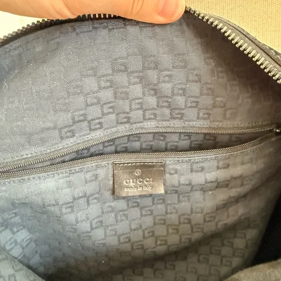 Large Black Suede Gucci Hobo Bag - Picture 9 of 14